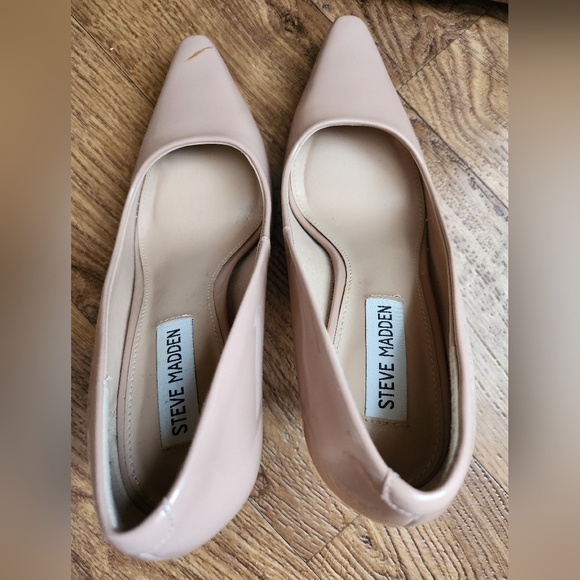 Steve Madden Lorean Nude Patent pump in size US 6.5 heels 3.5 inches - Picture 5 of 12